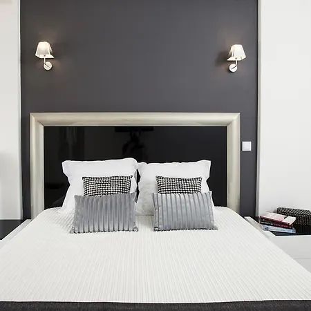 D_Loft River Lisbon Room photo